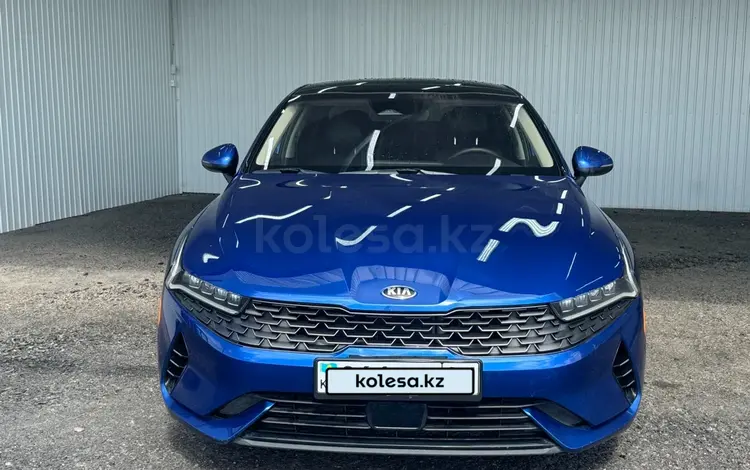 Kia K5 2021 года за 10 864 000 тг. в Астана