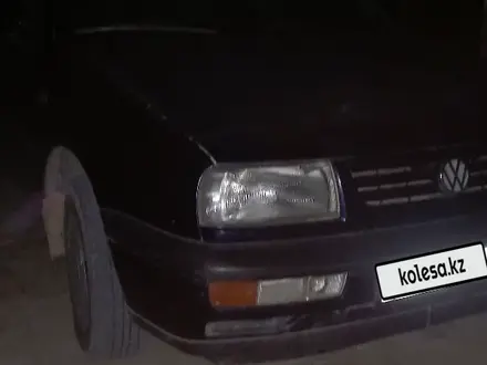 Volkswagen Vento 1998 года за 1 000 100 тг. в Туркестан – фото 2