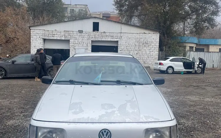 Volkswagen Passat 1990 годаүшін1 300 000 тг. в Актобе