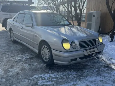 Mercedes-Benz E 230 1997 года за 2 000 000 тг. в Алматы – фото 7