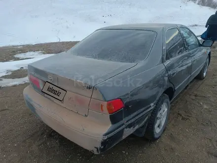 Toyota Camry 2000 года за 2 600 000 тг. в Усть-Каменогорск – фото 14