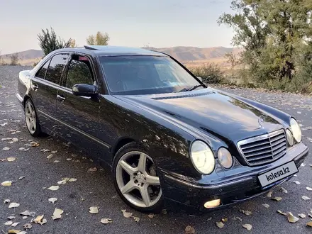 Mercedes-Benz E 500 1999 года за 6 500 000 тг. в Алматы – фото 41