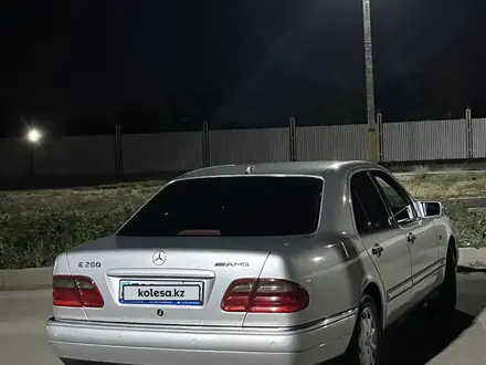 Mercedes-Benz E 280 1998 года за 4 500 000 тг. в Тараз – фото 21