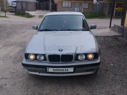 BMW 520 1995 года за 1 700 000 тг. в Алматы
