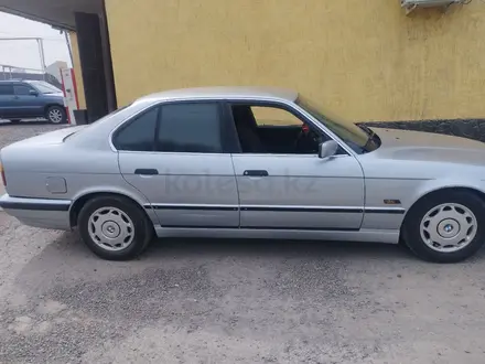 BMW 520 1995 года за 1 700 000 тг. в Алматы – фото 4
