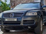 Volkswagen Touareg 2006 года за 4 200 000 тг. в Актау