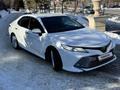 Toyota Camry 2021 года за 14 700 000 тг. в Алматы – фото 4