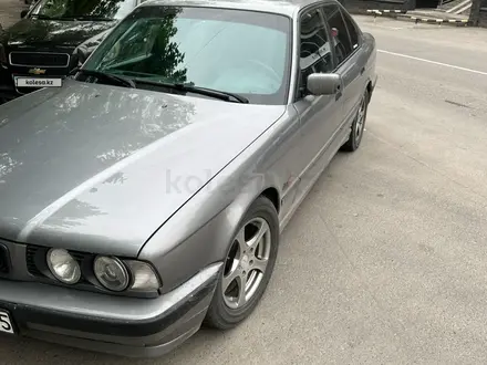 BMW 525 1993 года за 2 170 000 тг. в Алматы – фото 2