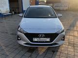 Hyundai Accent 2021 года за 7 800 000 тг. в Караганда – фото 2