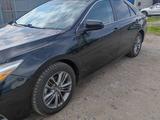 Toyota Camry 2017 года за 10 800 000 тг. в Талдыкорган – фото 2