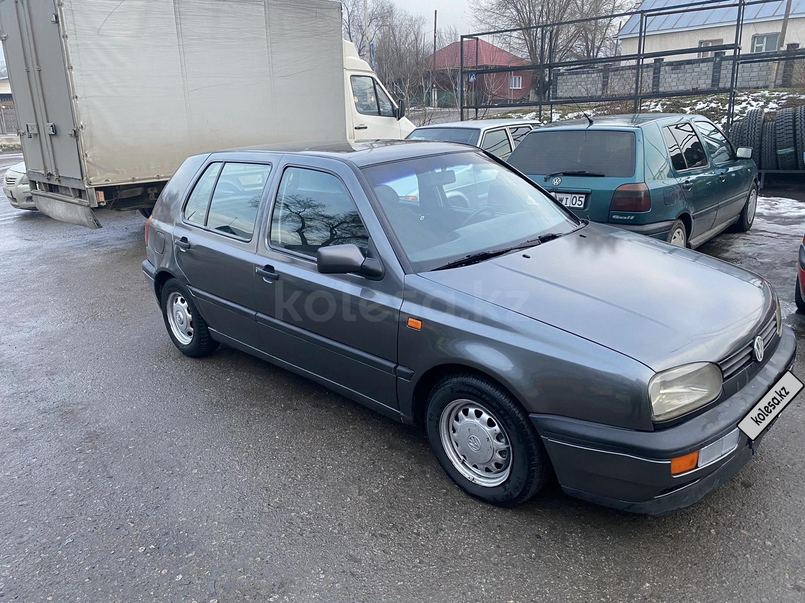 Volkswagen Golf 1993 г.