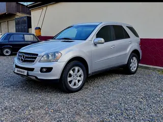 Mercedes-Benz M-Class, 2005