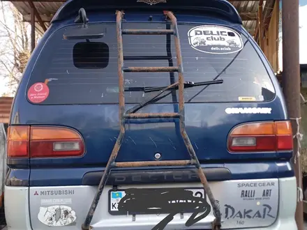 Mitsubishi Delica 1995 года за 2 600 000 тг. в Алматы – фото 3