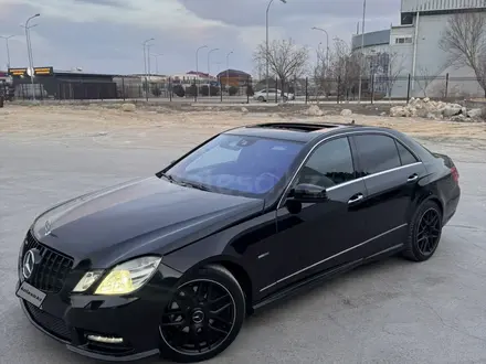 Mercedes-Benz E 350 2012 года за 7 500 000 тг. в Актау – фото 2