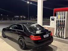 Mercedes-Benz E-Class, 2012