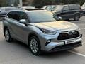 Toyota Highlander 2023 года за 24 500 000 тг. в Алматы – фото 12