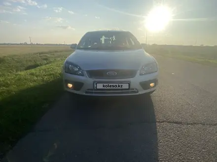 Ford Focus 2006 года за 1 920 000 тг. в Петропавловск – фото 17