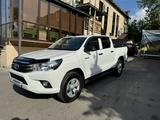 Toyota Hilux 2018 годаүшін14 800 000 тг. в Алматы – фото 2
