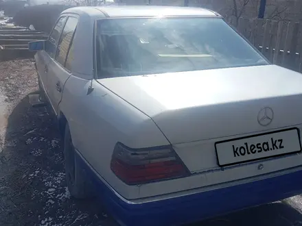 Mercedes-Benz E 250 1992 года за 700 000 тг. в Караганда – фото 5