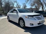 Toyota Camry 2010 года за 8 100 000 тг. в Алматы – фото 2