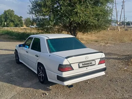 Mercedes-Benz E 230 1991 года за 1 850 000 тг. в Тараз – фото 6