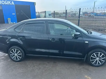 Volkswagen Polo 2011 года за 3 600 000 тг. в Астана – фото 4