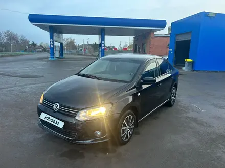 Volkswagen Polo 2011 года за 3 600 000 тг. в Астана – фото 3