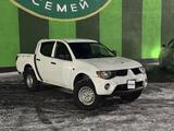 Mitsubishi L200 2007 годаүшін3 500 000 тг. в Семей