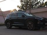 Hyundai Santa Fe 2020 года за 17 500 000 тг. в Шымкент – фото 3