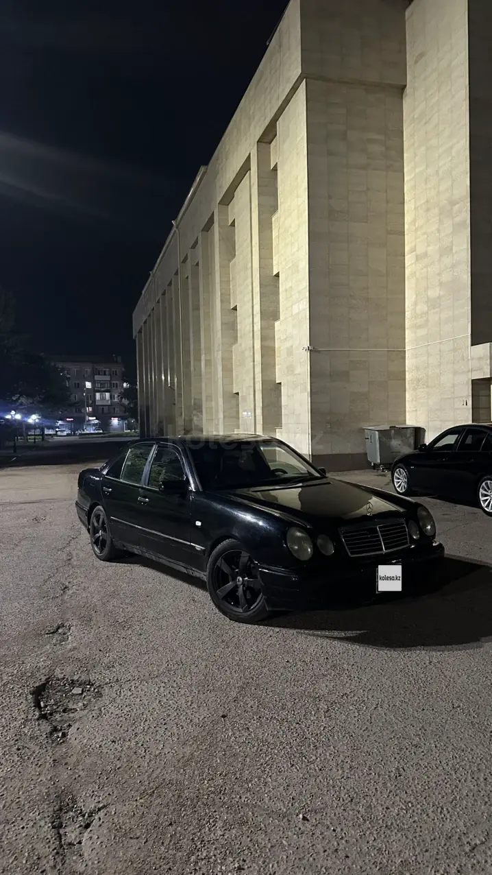 Mercedes-Benz E-Class, 1998