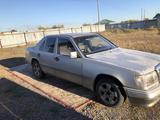 Mercedes-Benz E 200 1992 года за 950 000 тг. в Павлодар – фото 3