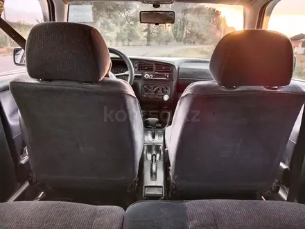 Volkswagen Golf 1995 года за 1 600 000 тг. в Алматы – фото 11