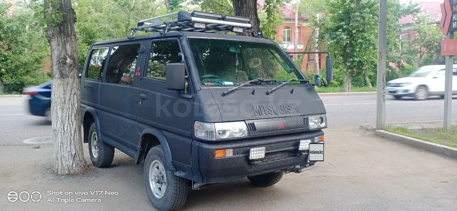 Mitsubishi Delica, 1993
