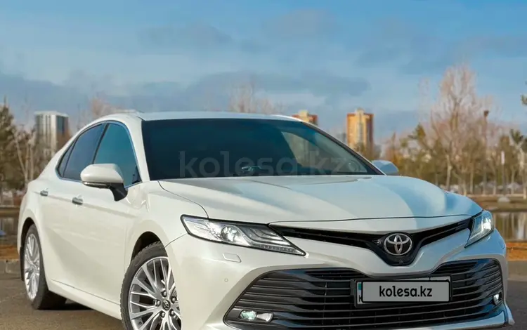 Toyota Camry 2019 годаүшін17 700 000 тг. в Астана