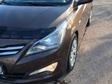 Hyundai Solaris 2015 года за 5 950 000 тг. в Астана – фото 2