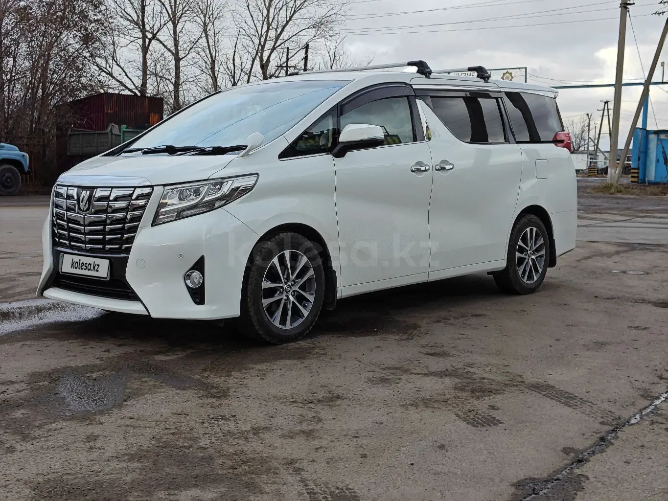 Toyota Alphard, 2016