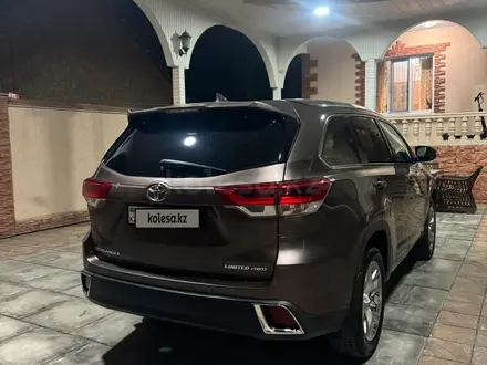 Toyota Highlander 2019 года за 20 500 000 тг. в Тараз – фото 24