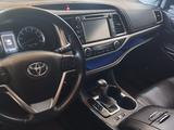 Toyota Highlander 2019 года за 20 500 000 тг. в Тараз – фото 2