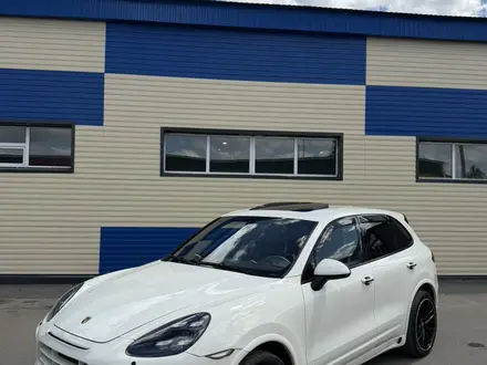 Porsche Cayenne 2011 года за 16 500 000 тг. в Астана – фото 2