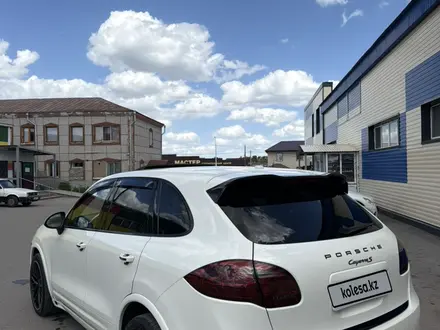 Porsche Cayenne 2011 года за 16 500 000 тг. в Астана – фото 20