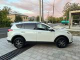 Toyota RAV4 2018 годаүшін12 800 000 тг. в Шымкент – фото 2