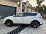 Toyota RAV4 2018 годаүшін12 800 000 тг. в Шымкент – фото 5