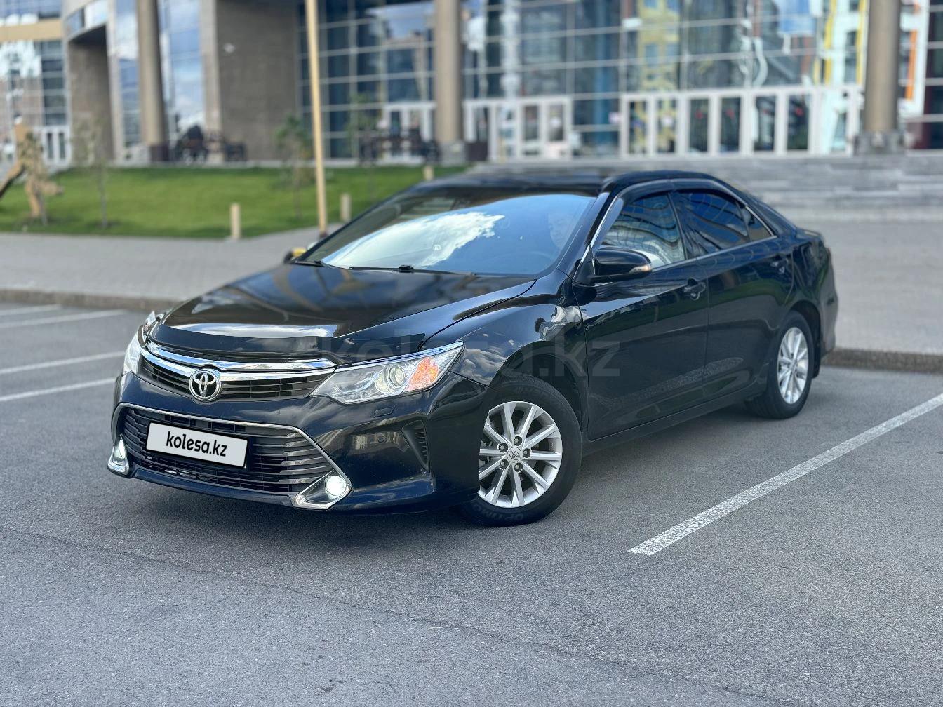 Toyota Camry 2015 г.