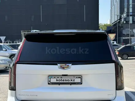 Cadillac Escalade 2023 года за 69 900 000 тг. в Шымкент – фото 6