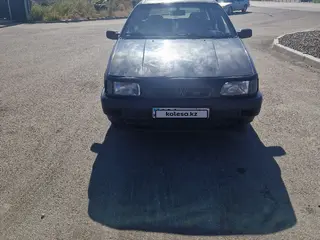 Volkswagen Passat, 1991