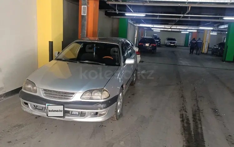 Toyota Avensis 1998 годаfor2 650 000 тг. в Актобе