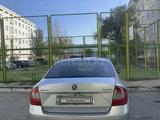 Skoda Rapid 2013 года за 2 500 000 тг. в Кызылорда – фото 4