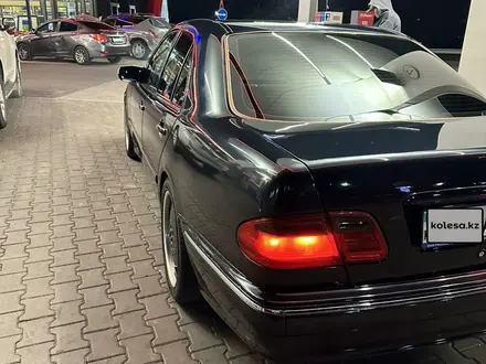 Mercedes-Benz E 430 1999 года за 5 850 000 тг. в Алматы – фото 3