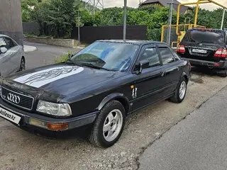 Audi 80