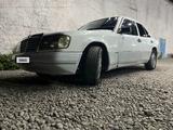 Mercedes-Benz E 230 1988 годаүшін800 000 тг. в Кентау – фото 3